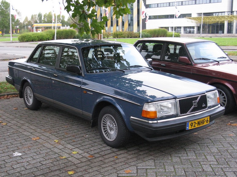 Volvo 240