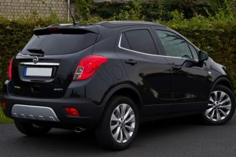 Har Opel Mokka kamrem eller kamkedja?